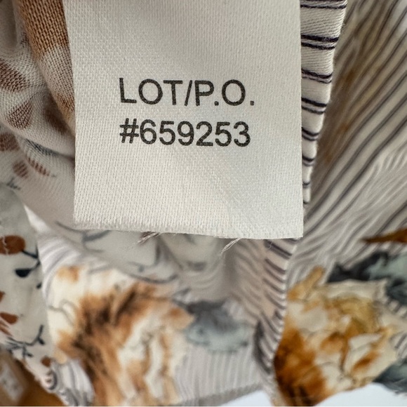 Tribal Jeans Boho Print Long Sleeve Blouse Floral & Stripes VNeck M - Picture 7 of 9